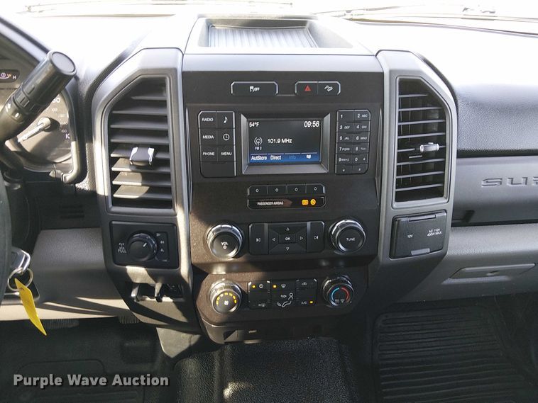 image for item EG1694 2019 Ford F250 Super Duty XL Crew Cab pickup truck