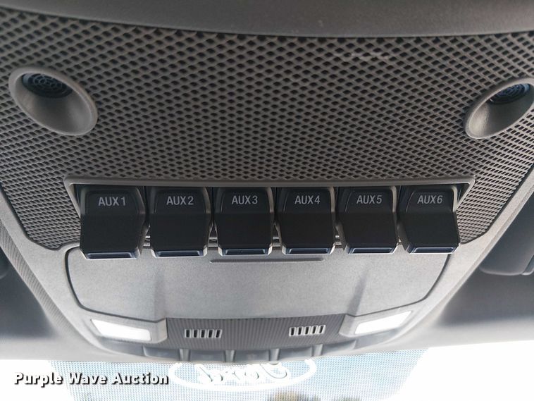 image for item EG1694 2019 Ford F250 Super Duty XL Crew Cab pickup truck