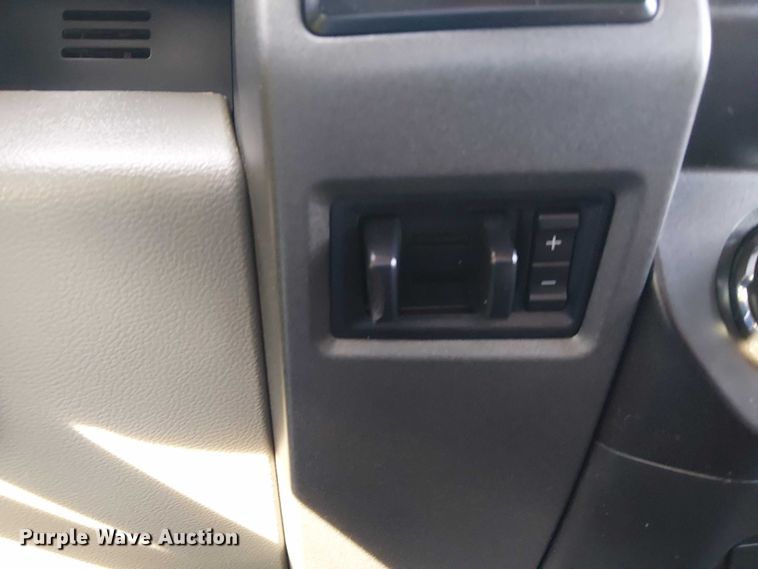 image for item EG1694 2019 Ford F250 Super Duty XL Crew Cab pickup truck