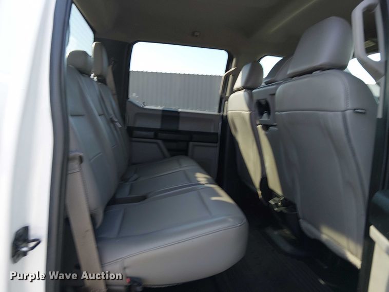 image for item EG1694 2019 Ford F250 Super Duty XL Crew Cab pickup truck