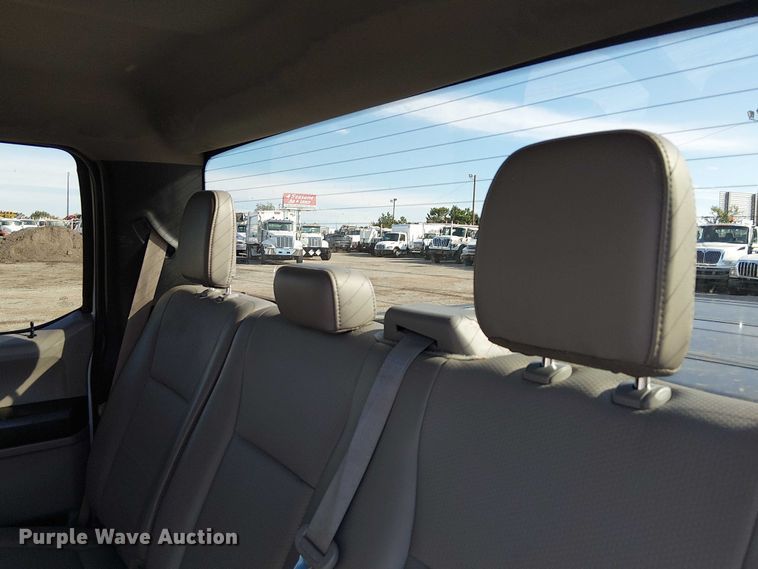 image for item EG1694 2019 Ford F250 Super Duty XL Crew Cab pickup truck