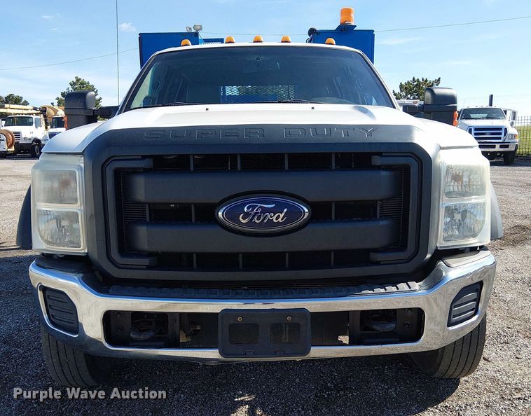 image for item EG1695 2016 Ford F450 Super Duty XL utility / service truck