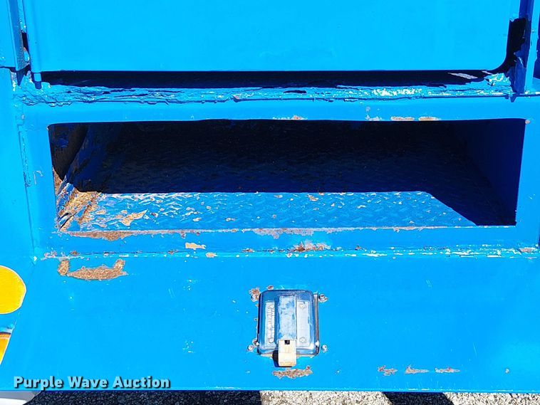 image for item EG1695 2016 Ford F450 Super Duty XL utility / service truck