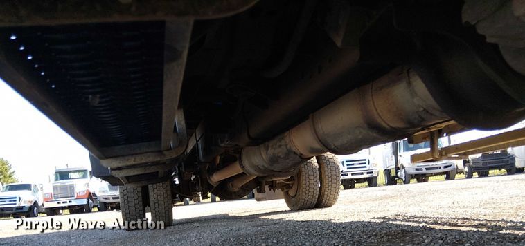 image for item EG1695 2016 Ford F450 Super Duty XL utility / service truck