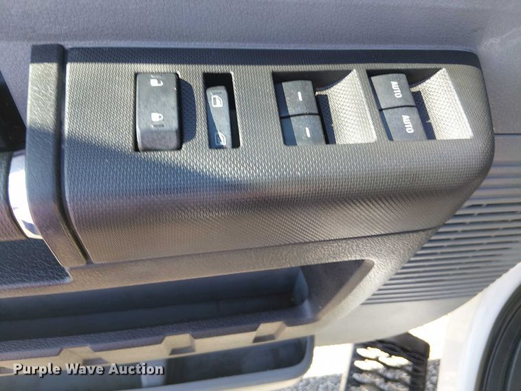 image for item EG1695 2016 Ford F450 Super Duty XL utility / service truck