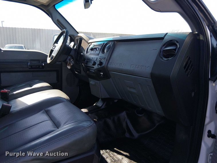 image for item EG1695 2016 Ford F450 Super Duty XL utility / service truck