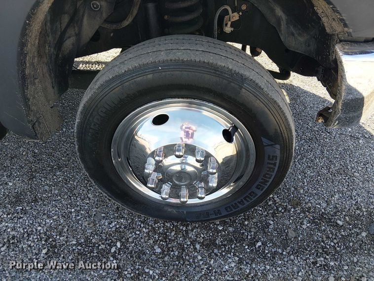 image for item EG1695 2016 Ford F450 Super Duty XL utility / service truck