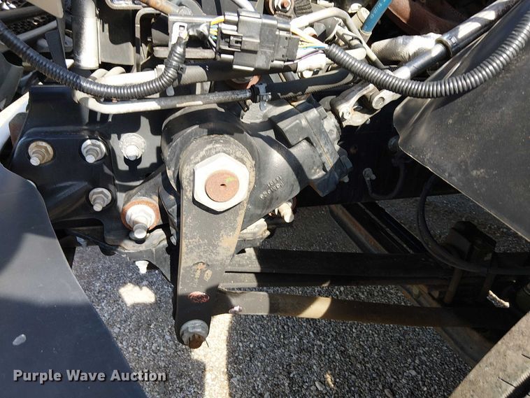 image for item EG1697 2016 Ford F650 Super Duty box truck