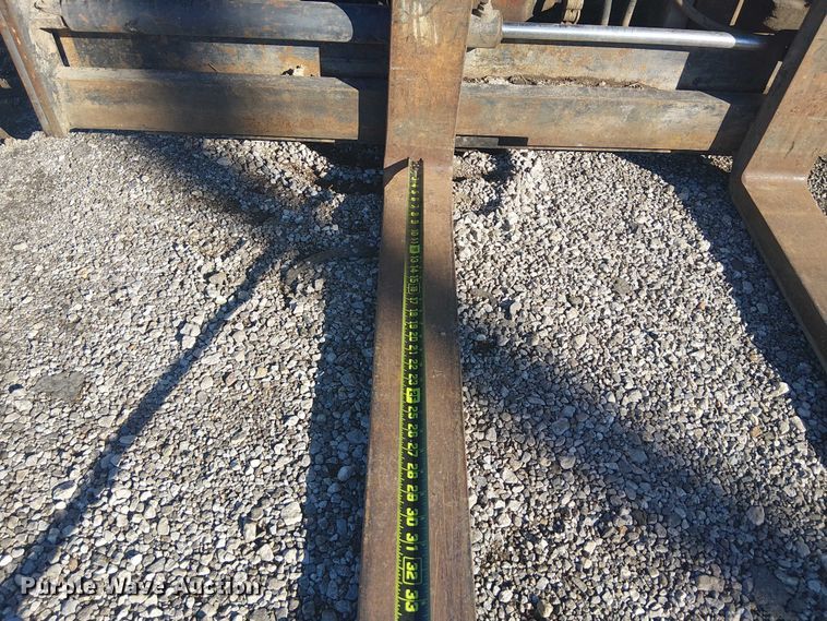 image for item EG1702 Clark  IT60 forklift