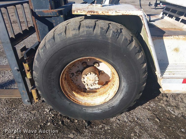 image for item EG1702 Clark  IT60 forklift