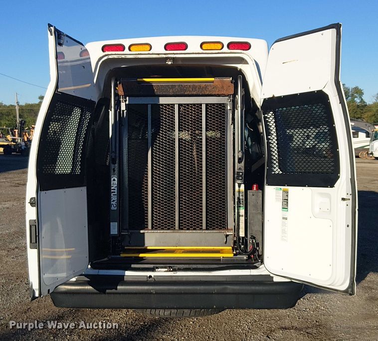 image for item EG1703 2011 Ford E250 handicap accessible van