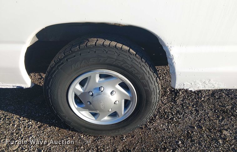 image for item EG1703 2011 Ford E250 handicap accessible van