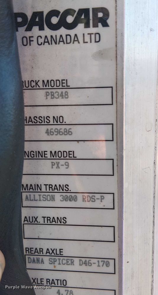 image for item EG1706 2018 Peterbilt 348 refuse truck