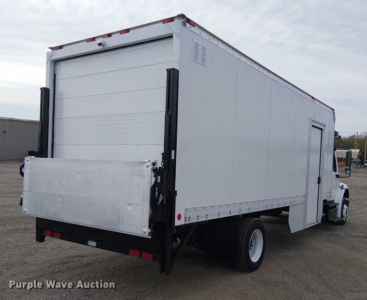 image for item EG1713 2012 Freightliner Business Class M2 box truck