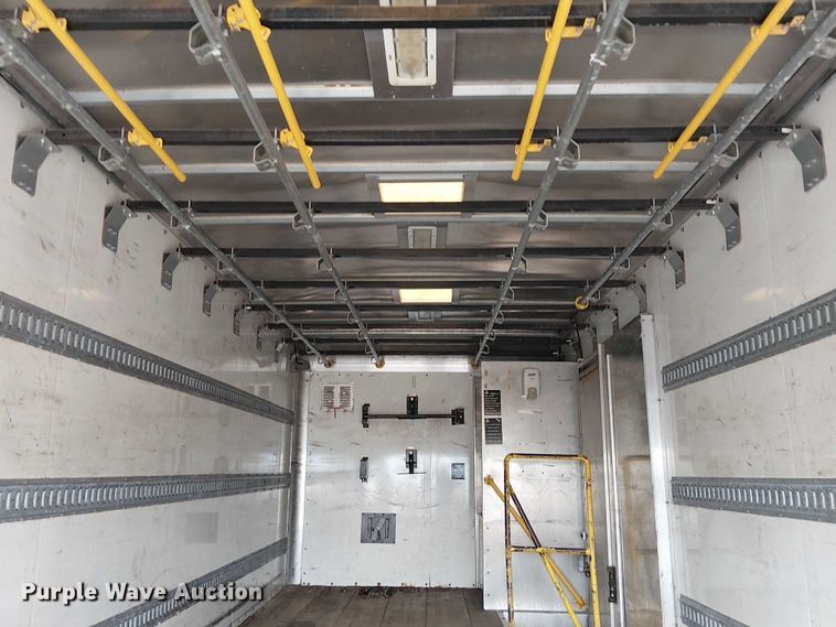 image for item EG1713 2012 Freightliner Business Class M2 box truck