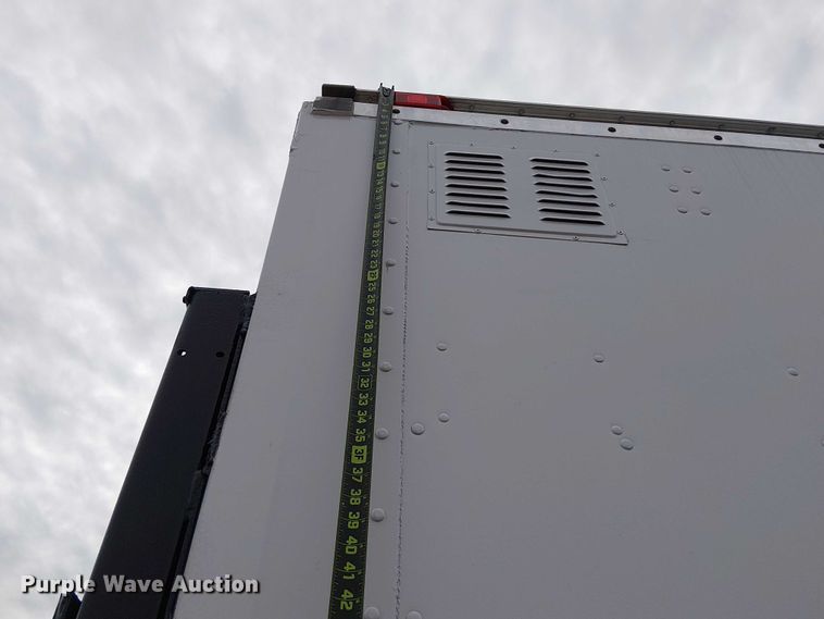 image for item EG1713 2012 Freightliner Business Class M2 box truck