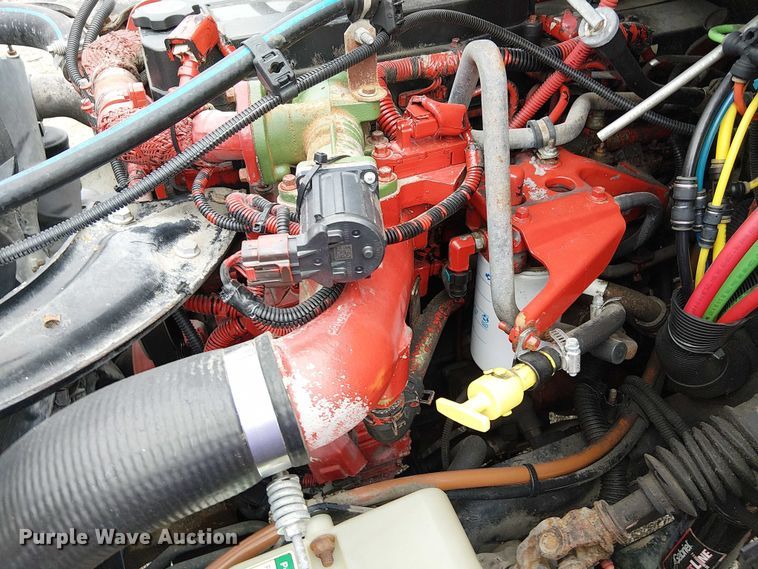 image for item EG1713 2012 Freightliner Business Class M2 box truck