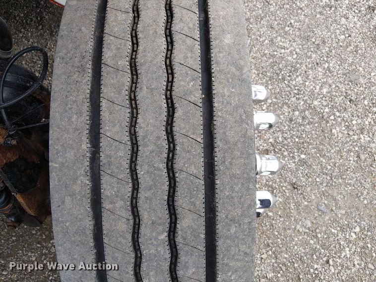 image for item EG1713 2012 Freightliner Business Class M2 box truck