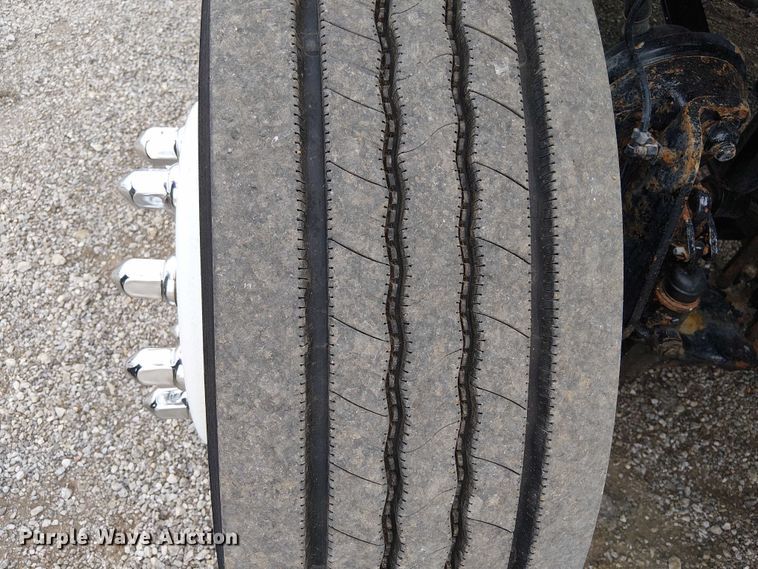 image for item EG1713 2012 Freightliner Business Class M2 box truck