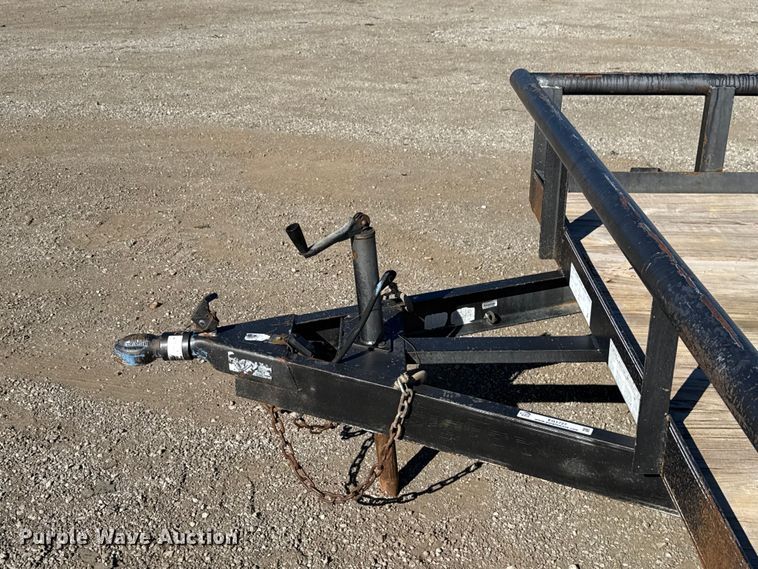 image for item EG1727 2007 Big Tex utility trailer