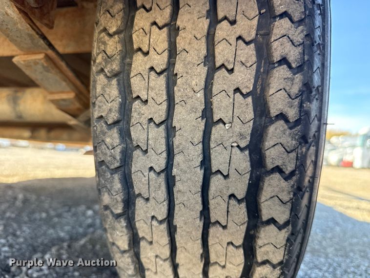 image for item EG1727 2007 Big Tex utility trailer