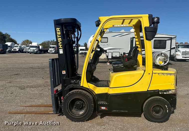 image for item EG1728 2014 Hyster H60FT forklift