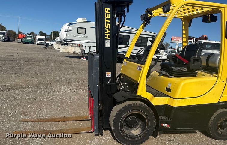 image for item EG1728 2014 Hyster H60FT forklift