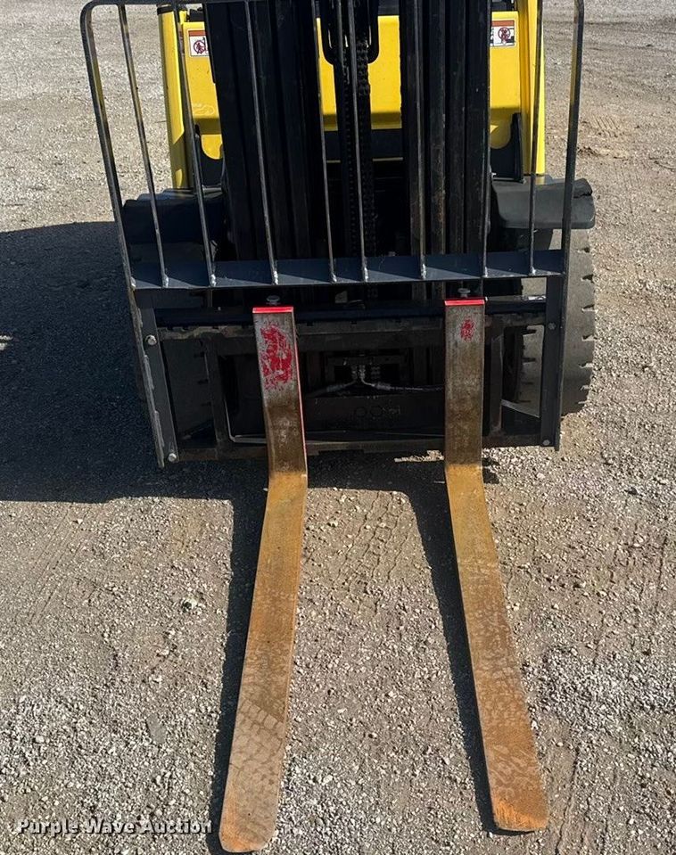 image for item EG1728 2014 Hyster H60FT forklift
