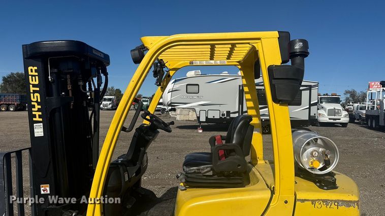 image for item EG1728 2014 Hyster H60FT forklift