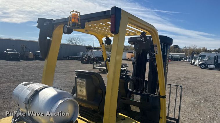 image for item EG1728 2014 Hyster H60FT forklift