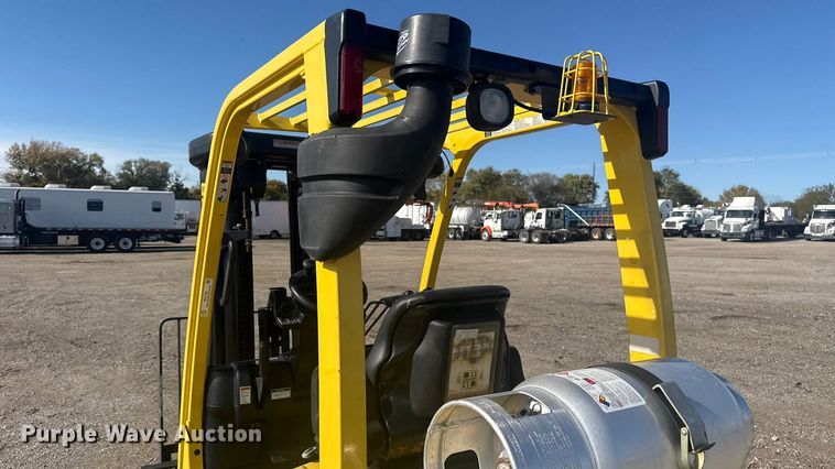 image for item EG1728 2014 Hyster H60FT forklift