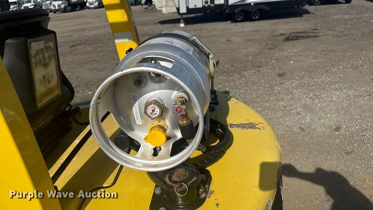 image for item EG1728 2014 Hyster H60FT forklift