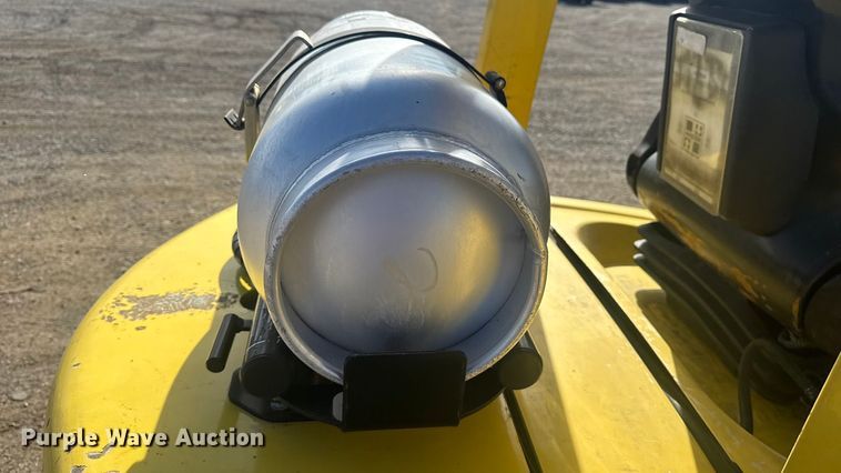 image for item EG1728 2014 Hyster H60FT forklift