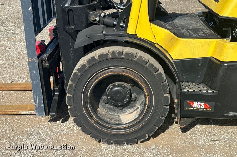 image for item EG1728 2014 Hyster H60FT forklift