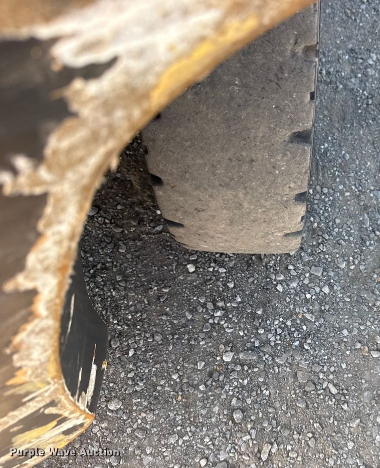 image for item EG1728 2014 Hyster H60FT forklift