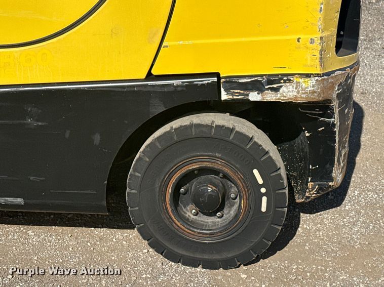 image for item EG1728 2014 Hyster H60FT forklift