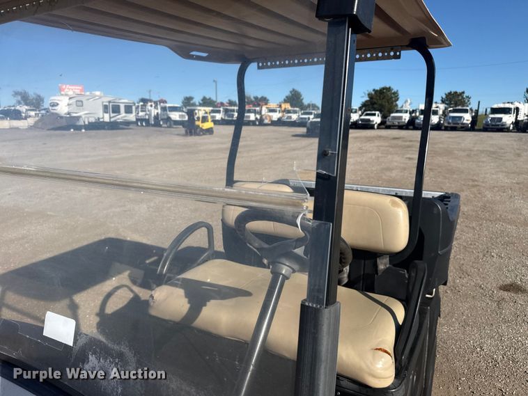 image for item EG1730 Cushman Shaker 800X golf cart