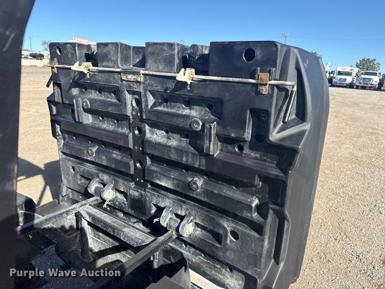 image for item EG1730 Cushman Shaker 800X golf cart