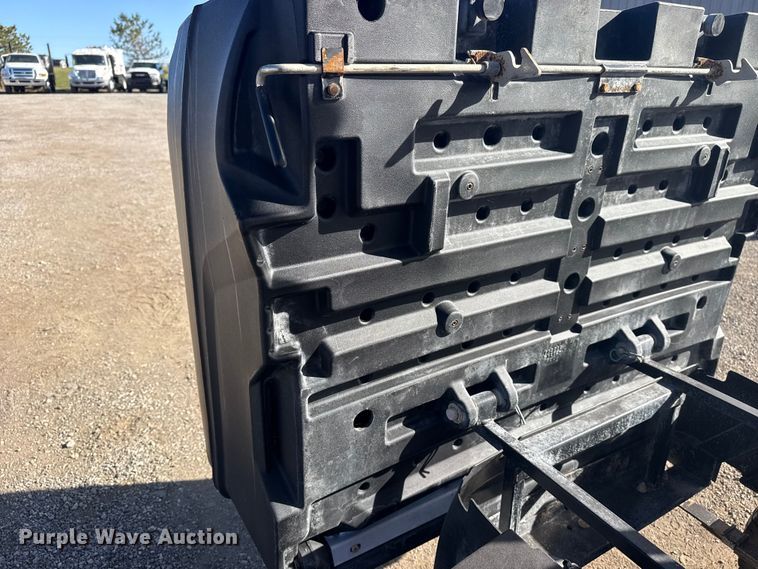 image for item EG1730 Cushman Shaker 800X golf cart