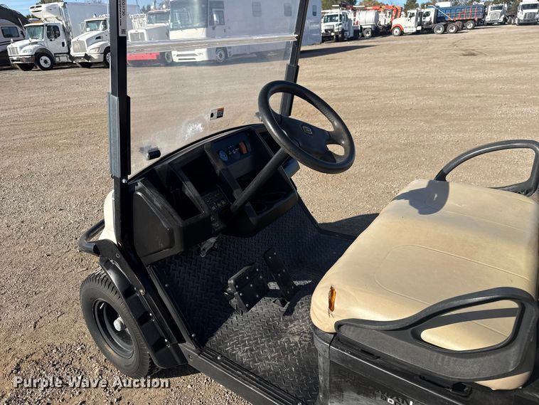 image for item EG1730 Cushman Shaker 800X golf cart