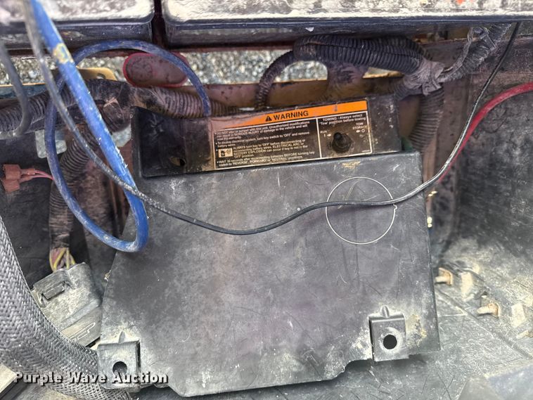 image for item EG1730 Cushman Shaker 800X golf cart