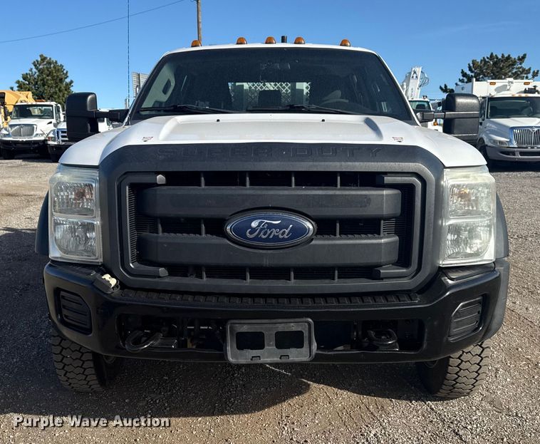 image for item EG1731 2015 Ford F450 Super Duty XL Crew Cab flatbed truck