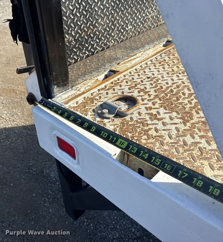 image for item EG1731 2015 Ford F450 Super Duty XL Crew Cab flatbed truck