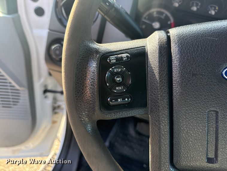 image for item EG1731 2015 Ford F450 Super Duty XL Crew Cab flatbed truck