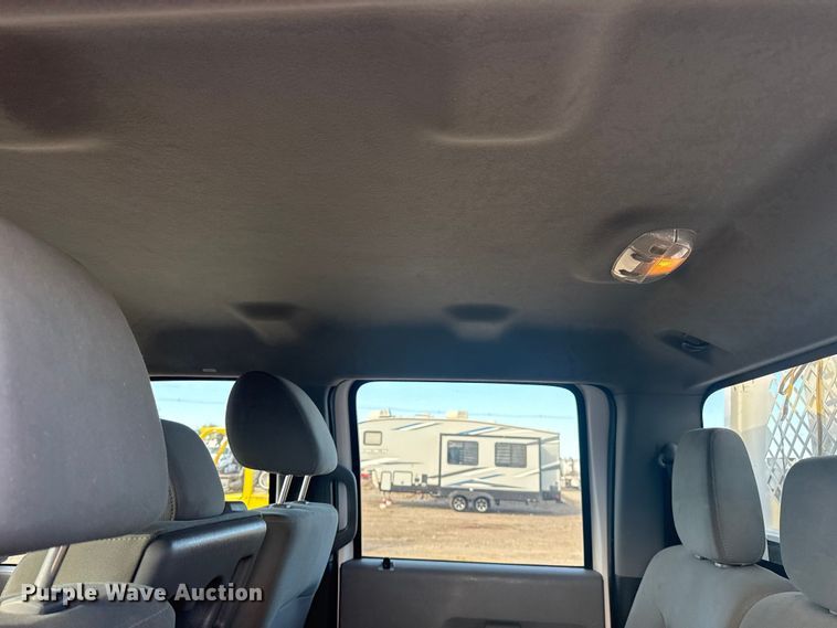 image for item EG1731 2015 Ford F450 Super Duty XL Crew Cab flatbed truck