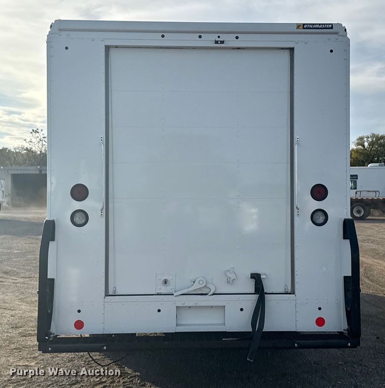 image for item EG1735 2022 Ford Utilimaster delivery truck