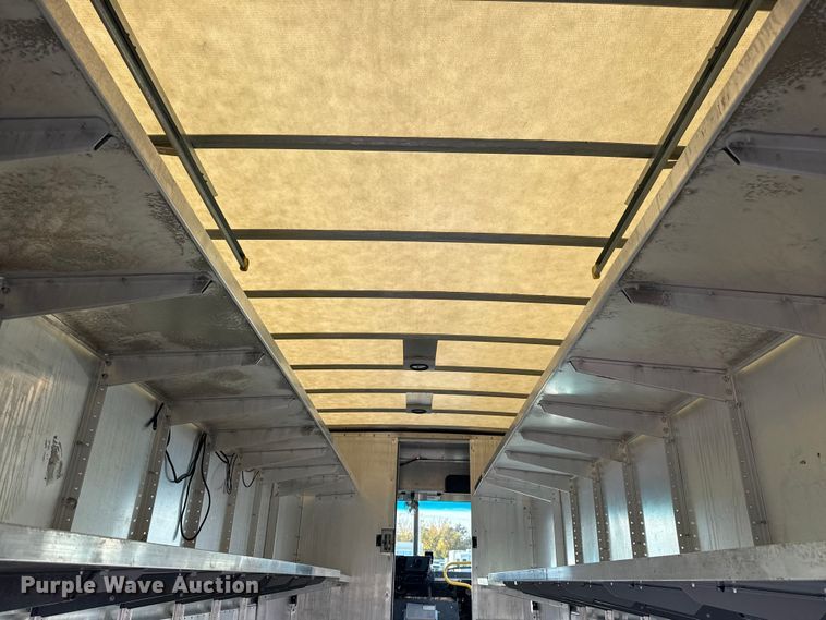 image for item EG1735 2022 Ford Utilimaster delivery truck