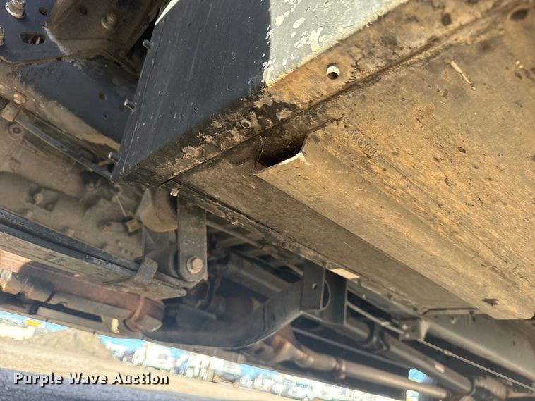 image for item EG1735 2022 Ford Utilimaster delivery truck