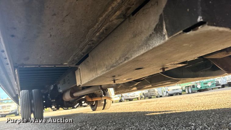 image for item EG1735 2022 Ford Utilimaster delivery truck