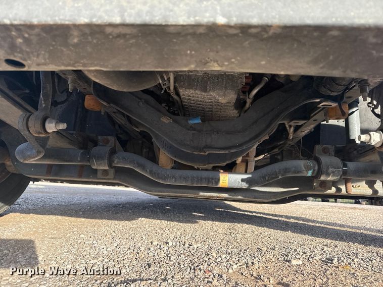 image for item EG1735 2022 Ford Utilimaster delivery truck